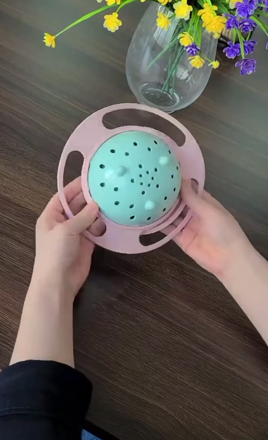 Cuenco Giroscópico Antiderrames 360° Fynex™ 👶🥣